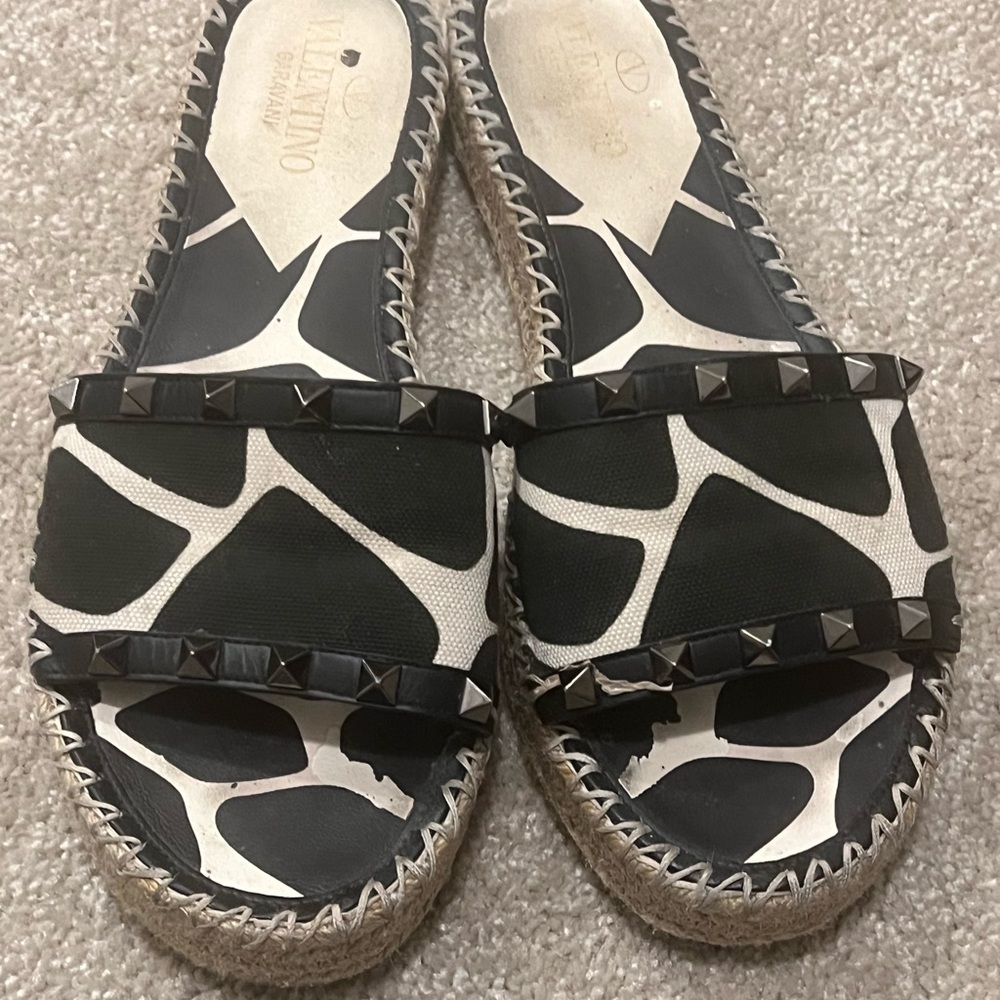 Valentino Garavani Black and White Espadrilles with Geometric Pattern